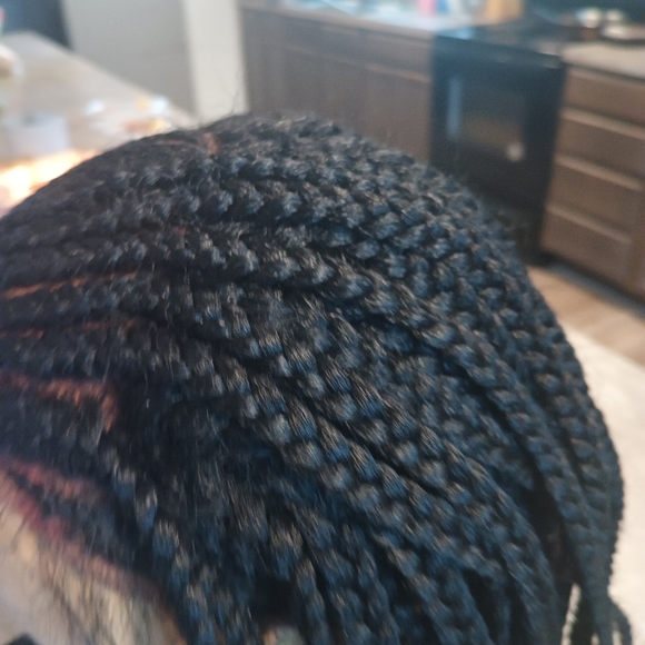 Wig - Picture 5 of 5